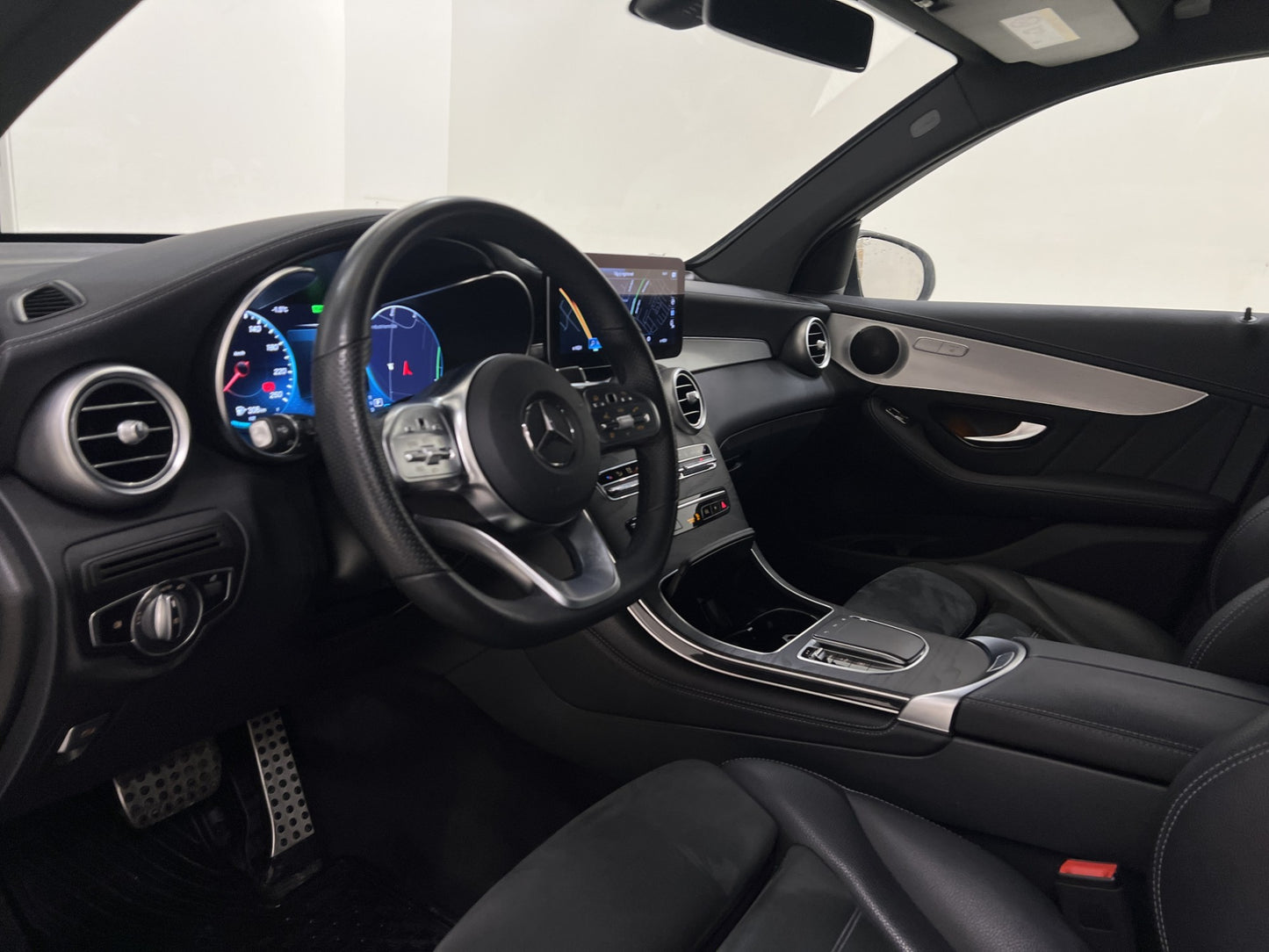 Mercedes-Benz GLC 300 e 4M 320hk AMG Cockpit Värm 360° Drag