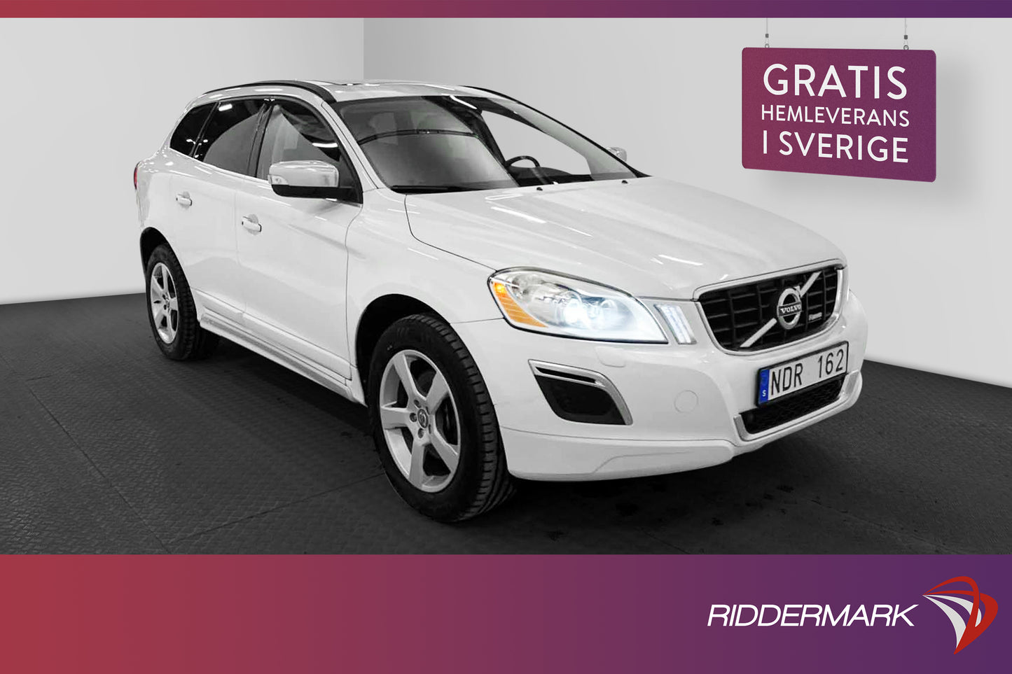 Volvo XC60 D4 AWD 163hk R-Design Pano VOC Navi P-Sensorer