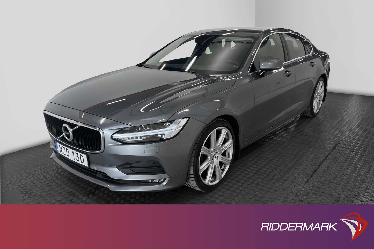 Volvo S90 T4 190hk Momentum D-Värmare Skinn B-Kamera Navi