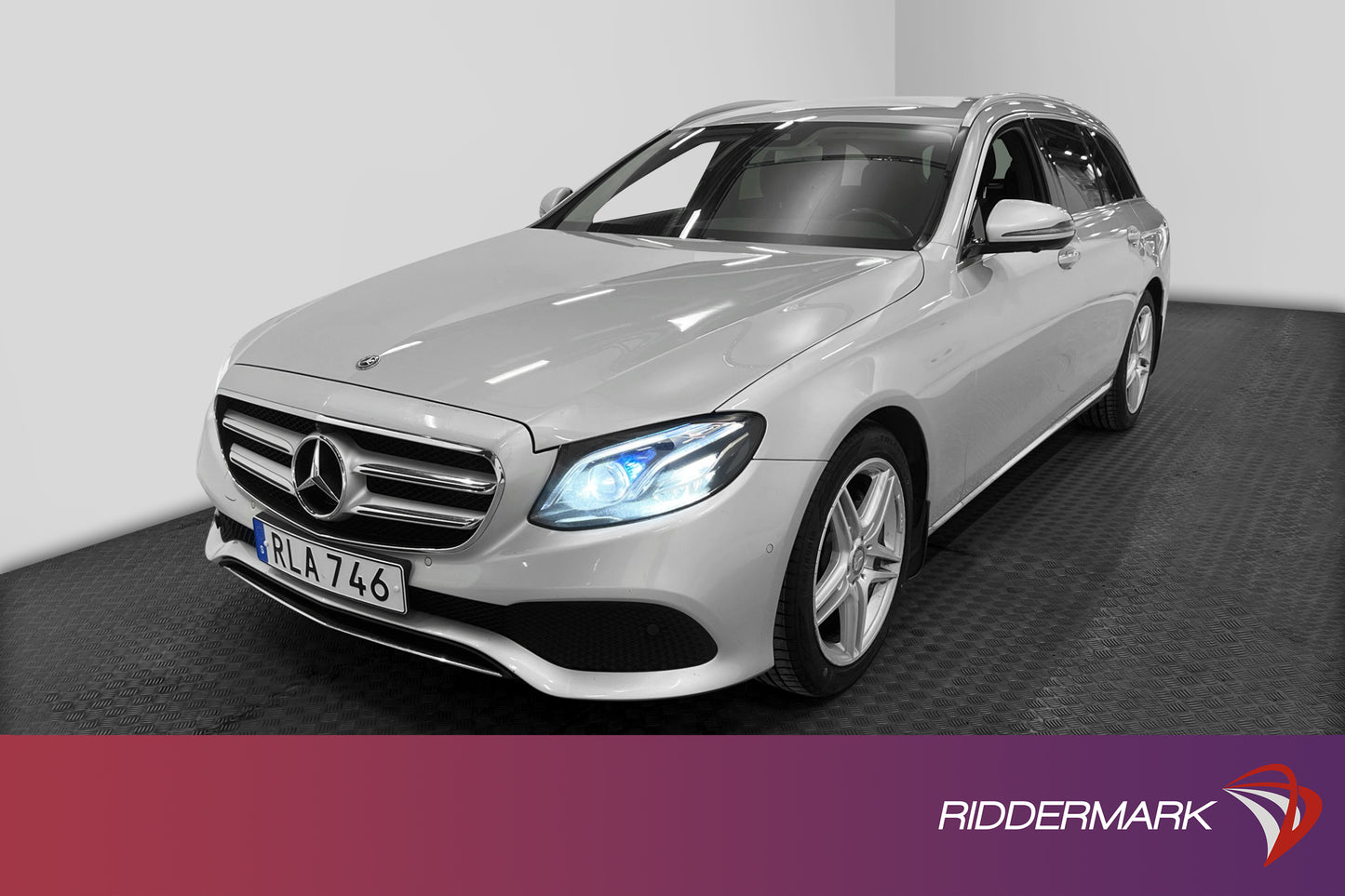 Mercedes-Benz E 220 T d 4MATIC 194hk 360 Kamera H-Skinn Drag