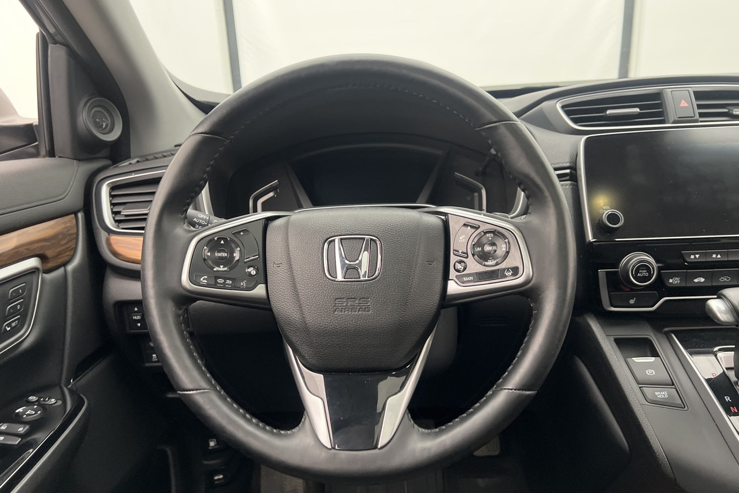 Honda CR-V 1-5 AWD 193hk Executive Pano HUD Kamera Skinn GPS