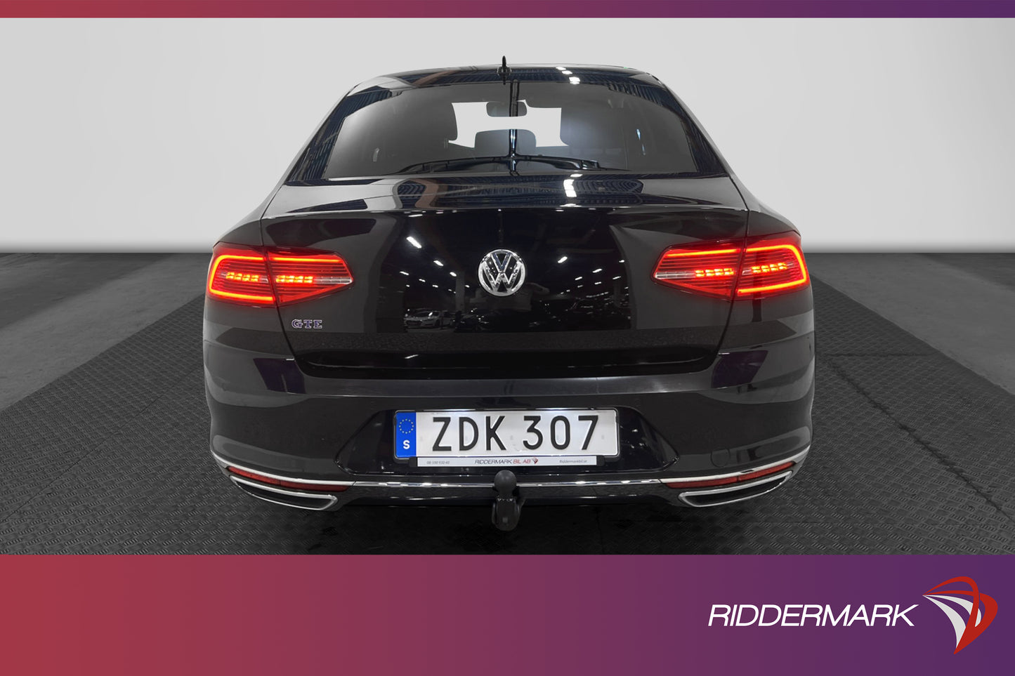 Volkswagen Passat GTE 218hk Executive Active info Drag Kamer