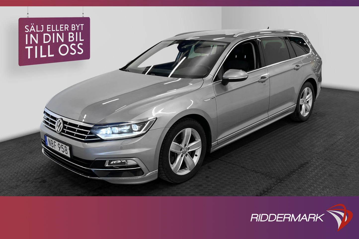 Volkswagen Passat 4M 240hk R-Line Cockpit Dynaudio Skinn