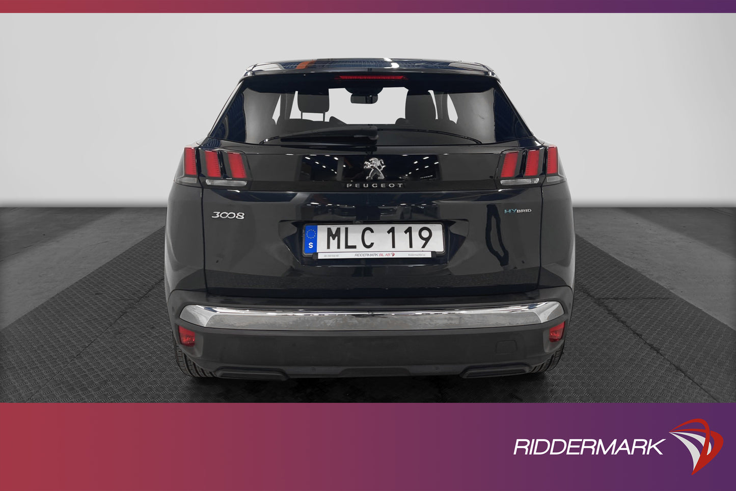 Peugeot 3008 GT Plug-in Hybrid Cockpit Navi Kamera MOMS