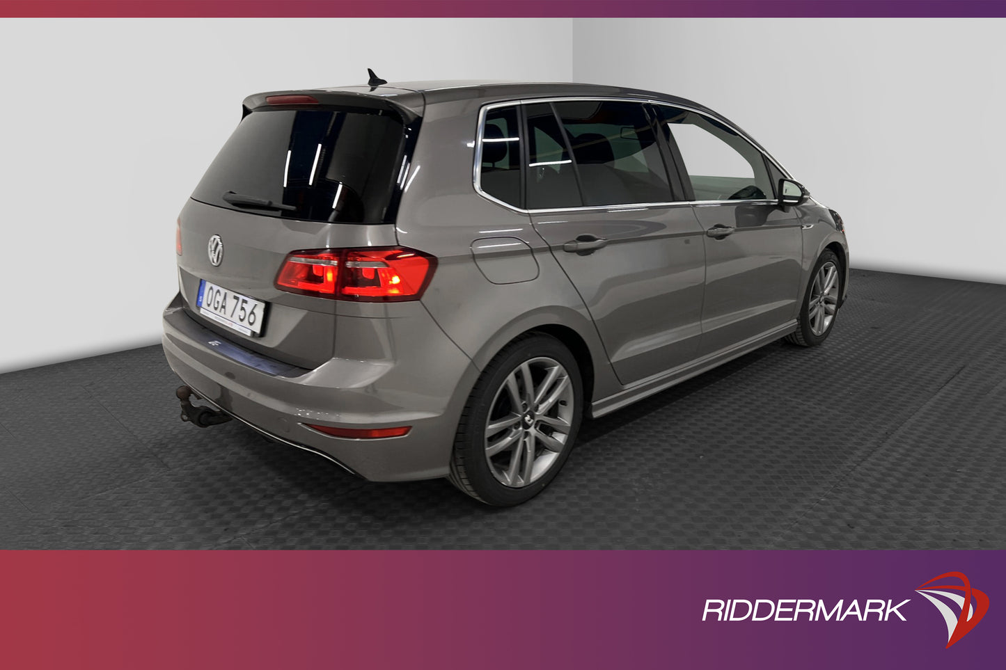 Volkswagen Golf Sportsvan 1.4 TSI 150hk R-line Drag B-kamera