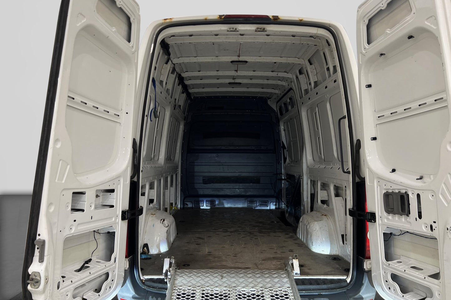 Volkswagen Crafter L2H2 2.0TDI D-Värm Dragkrok Farthållare