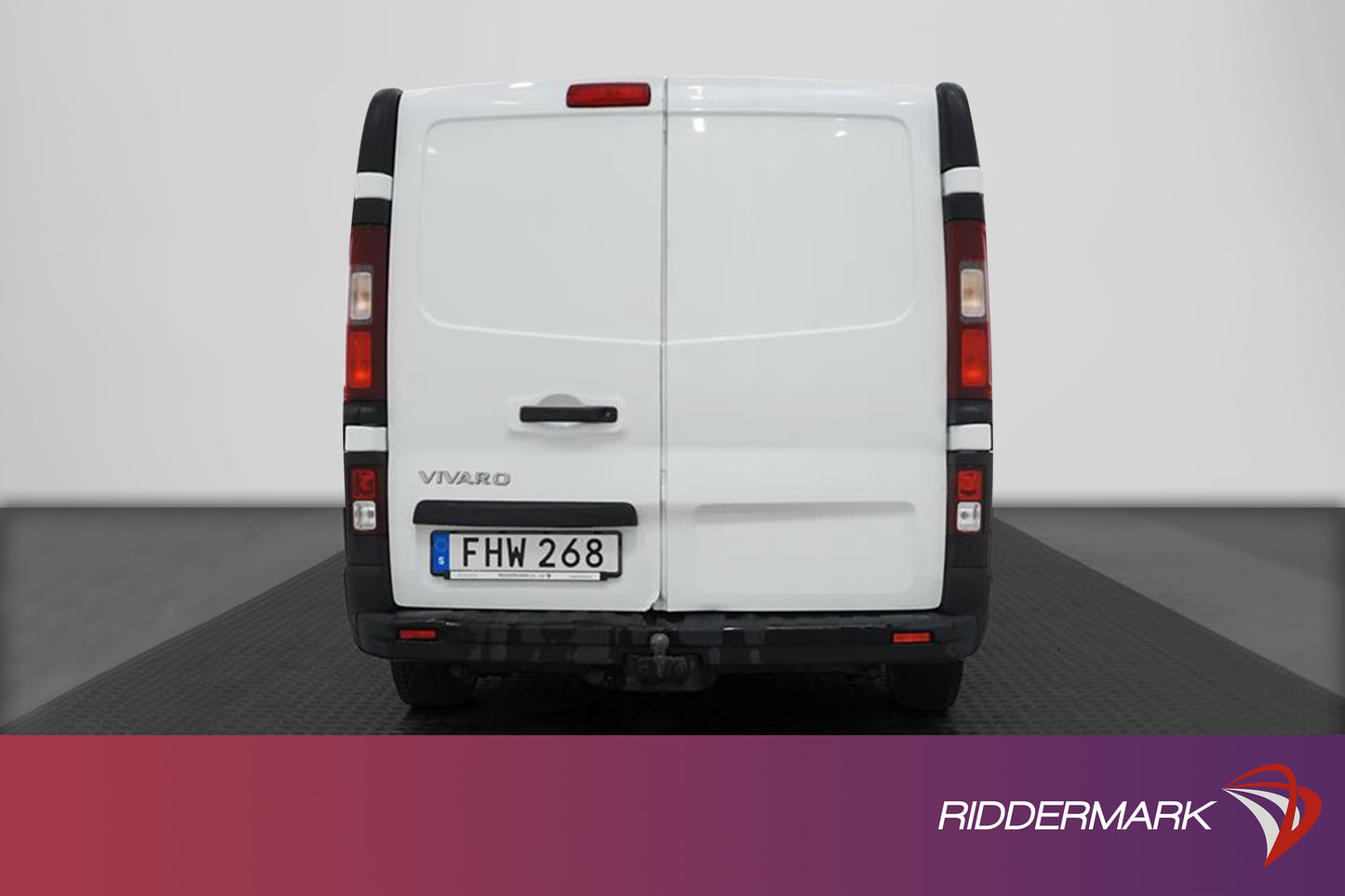 Opel Vivaro 1.6 Dragkrok Värmare Nyservad 0.65l/Mil Moms