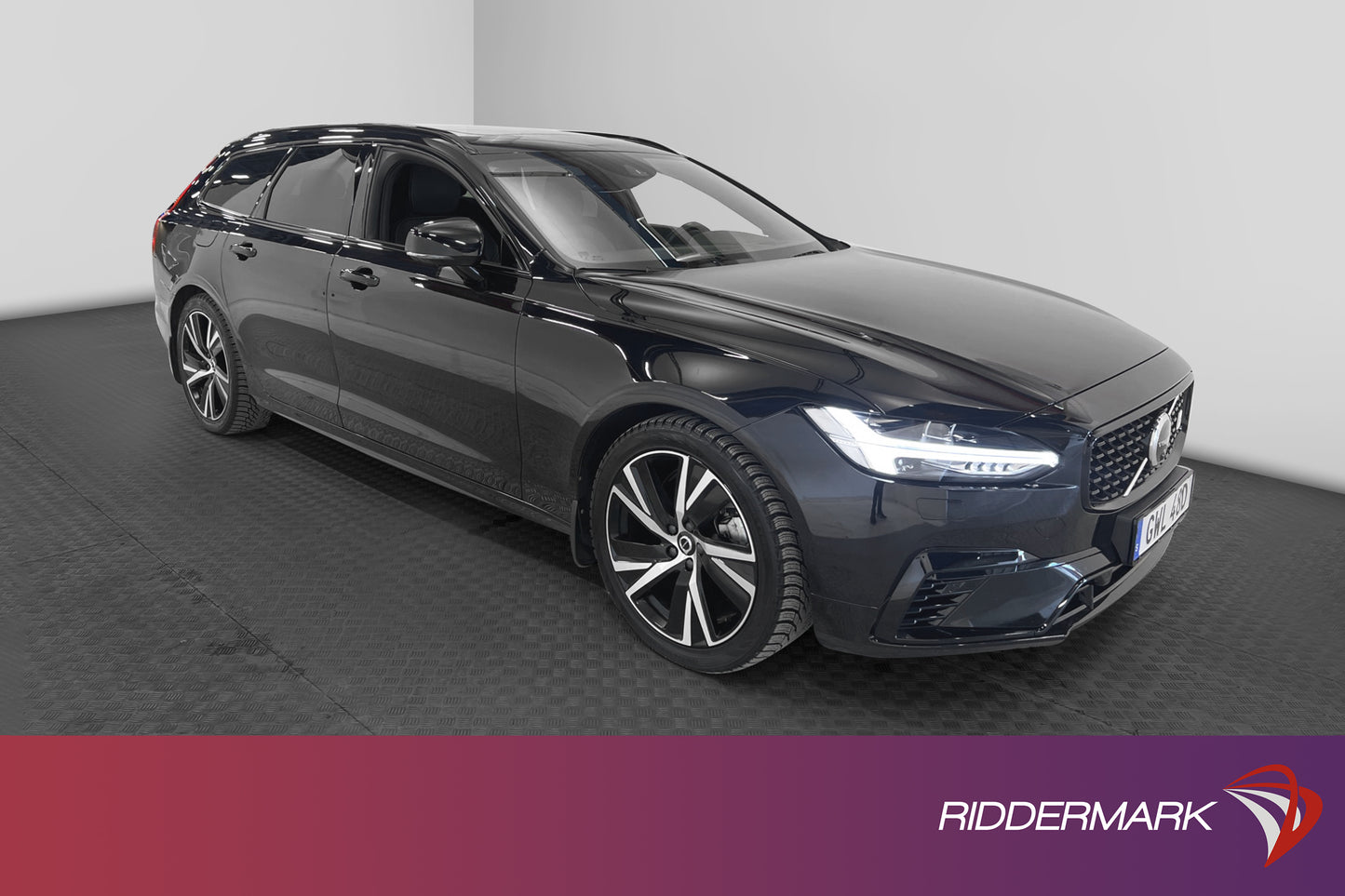 Volvo V90 T8 AWD Recharge 392hk R-Design Pano 360° H/K HUD