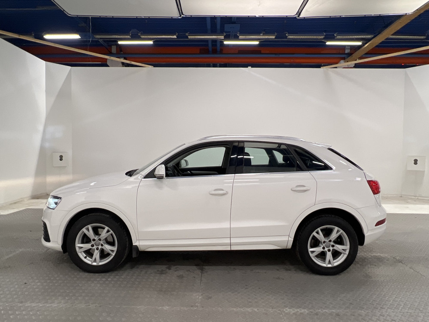 Audi Q3 Quattro 2.0 TDI 150hk Farthållare 0,44l/mil PDC