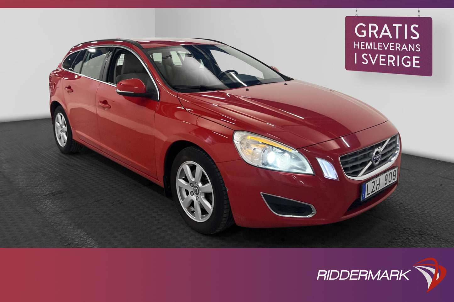 Volvo V60 D2 115hk Momentum D-värm Drag 0.45l/mil VÄLSERVAD