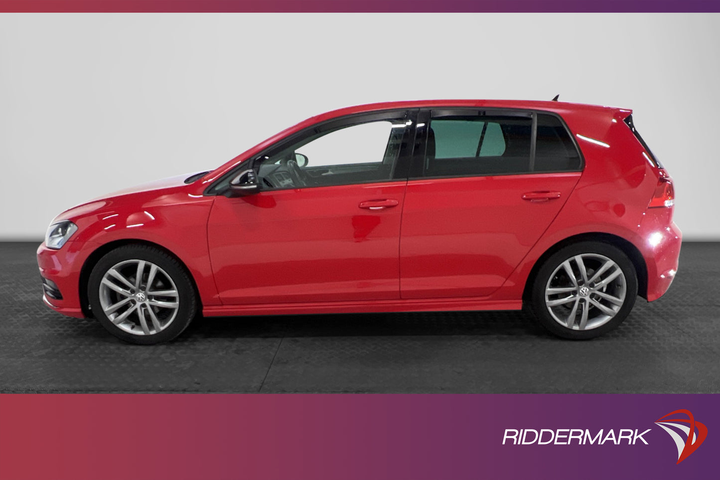 Volkswagen Golf 1.2 TSI 110hk R-Line Carplay