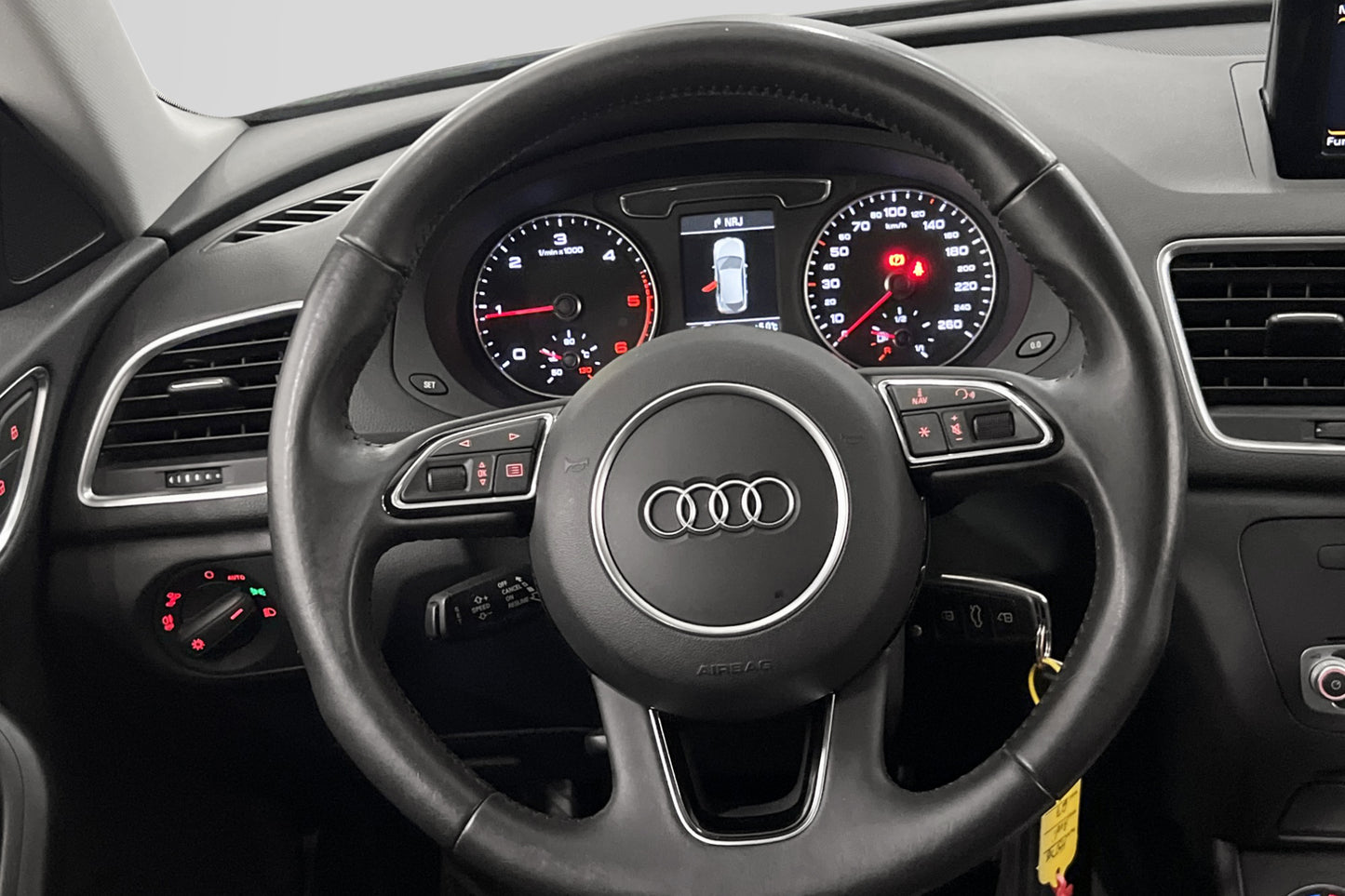 Audi Q3 150hk Quattro Skinn/Alcantara Bluetooth 0.5l/mil