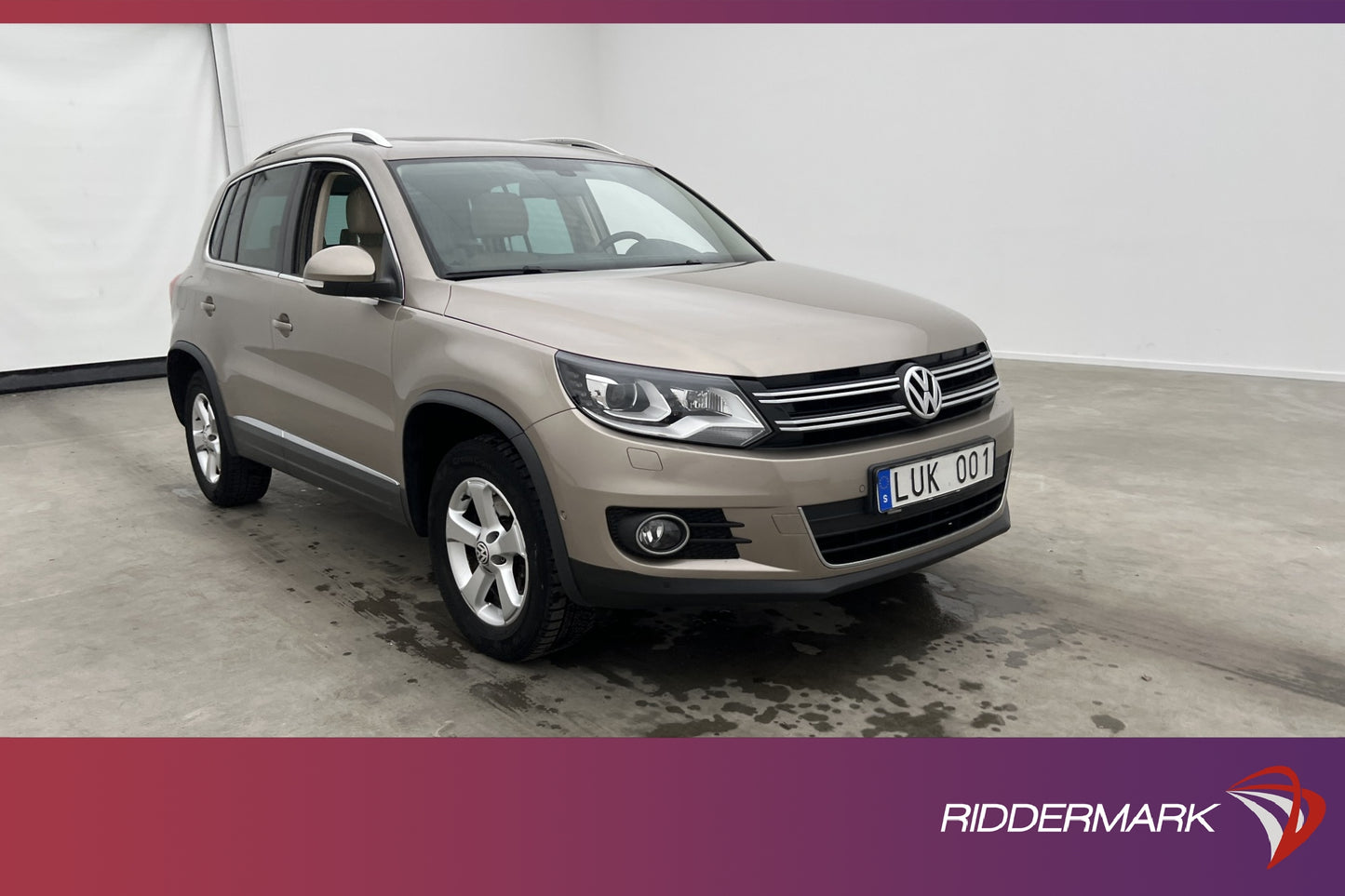 Volkswagen Tiguan TSI 4M 180hk Premium Pano Skinn Navi Drag