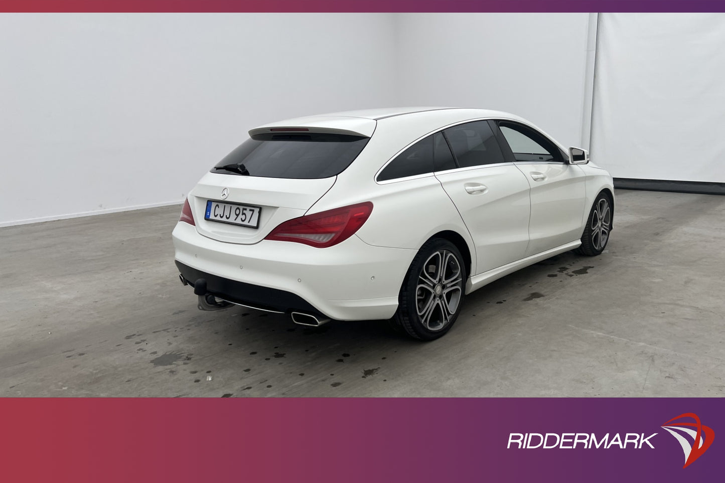 Mercedes-Benz CLA 220 d Shooting Brake 4M Värm Kamera Drag