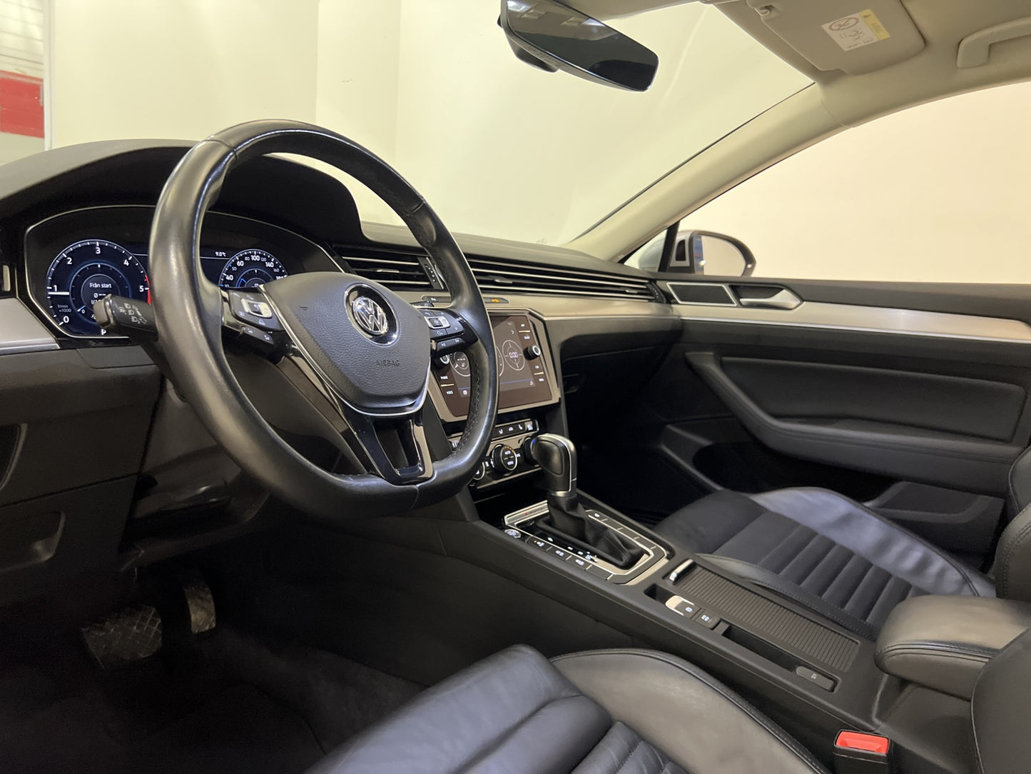 Volkswagen Passat 2.0 TDI 4M R-Line Cockpit B-kamera 240hk