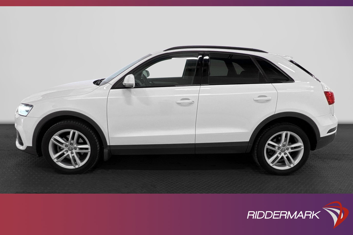 Audi Q3 2.0 TDI quattro  Sport Comfort Navi Drag 0.54L/Mil