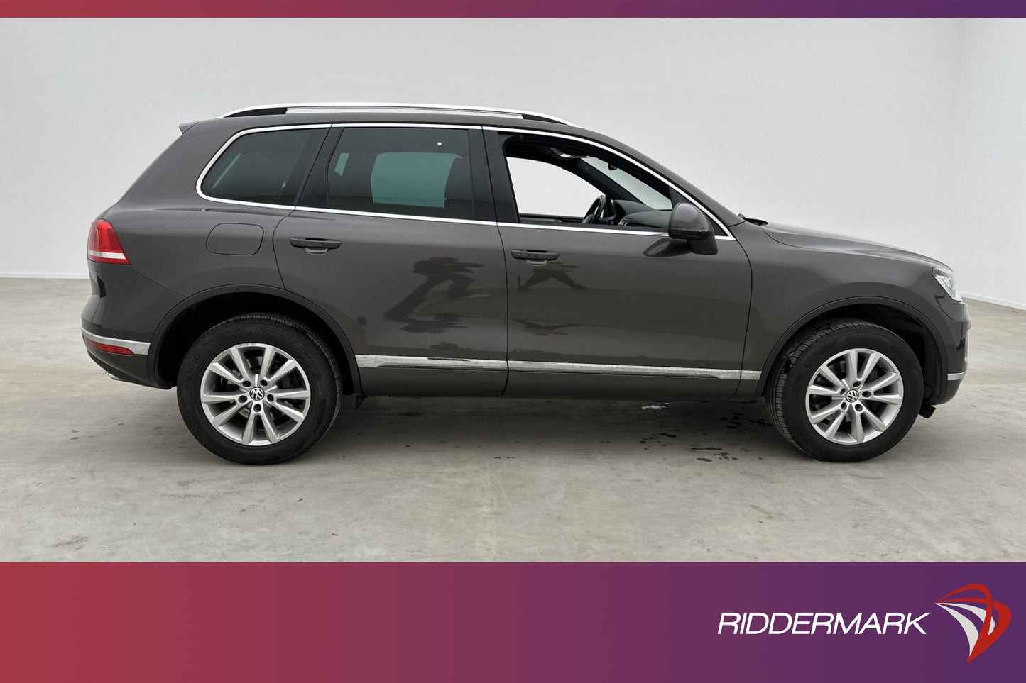 Volkswagen Touareg 3.0 TDI 204hk 4M D-Värmare B-Kamera Skinn