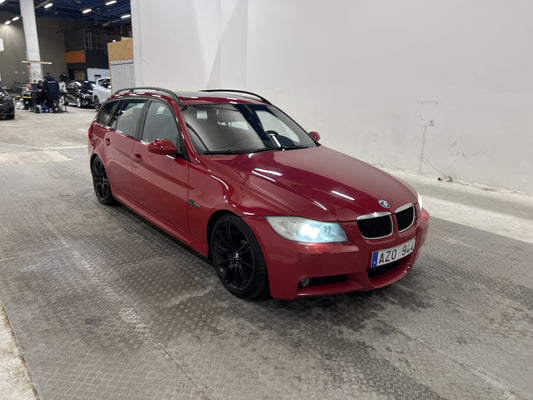 BMW 335xi Touring 306hk M Sport Pano Värm Skinn Drag Välserv