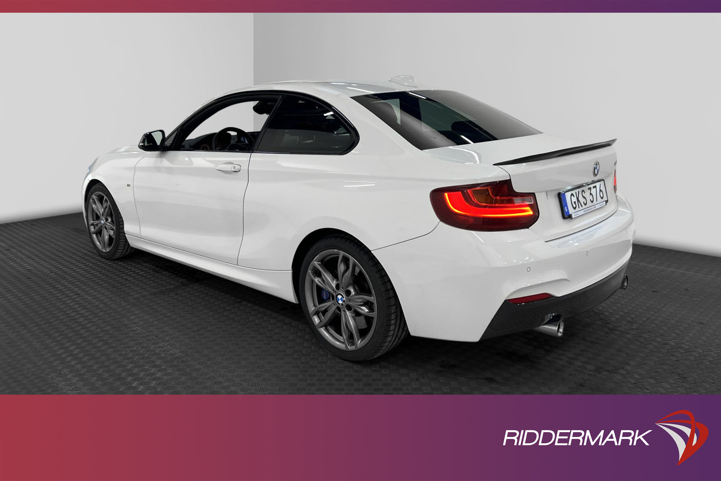 BMW M235i Coupé H/K B-kamera P-värme Navi Taklucka 326hk