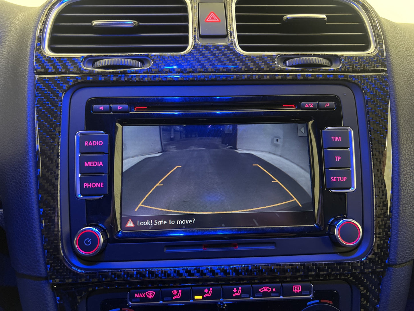 Volkswagen Golf R 4M 270hk Dynaudio Milltek Kamera Välservad