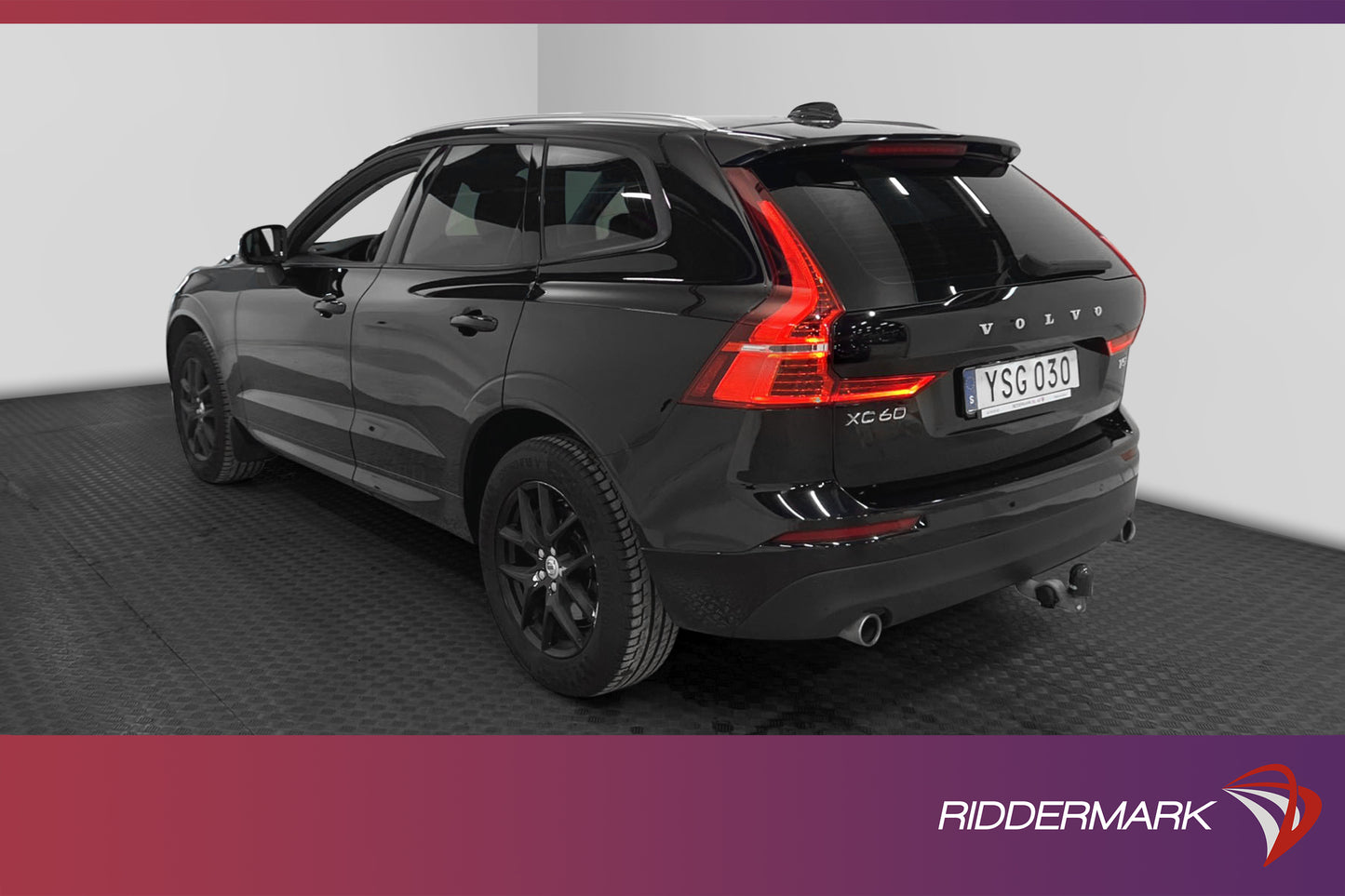 Volvo XC60 T5 250hk AWD Advanced Edition H/K Voc Kamera Drag