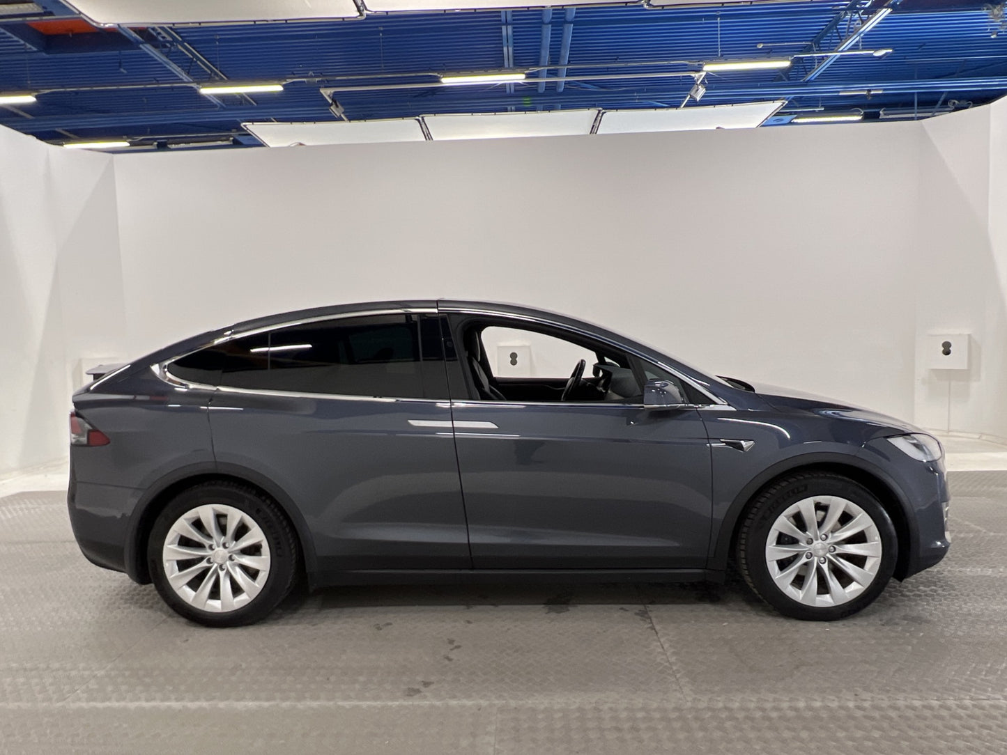 Tesla Model X 100D AWD 423hk 7-sits Luftfjädr Uppgraderad AP