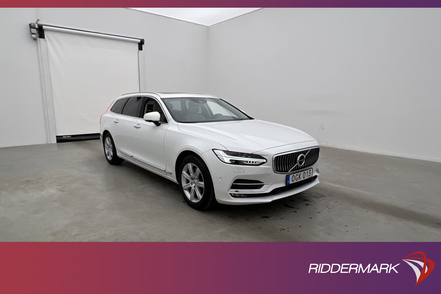 Volvo V90 D4 190hk Inscription Pano HuD 360 Kamera BLIS