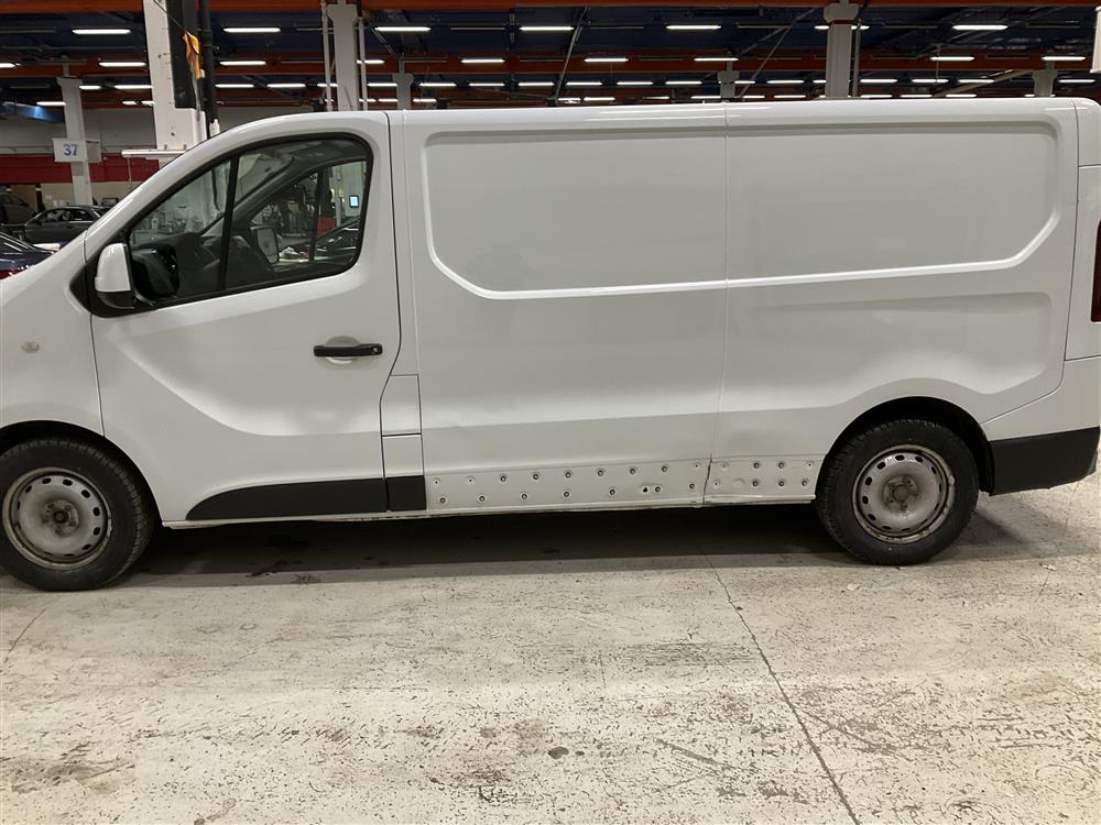 Nissan NV300 Lång 1.6dCi Värmare 3-sits 1-Ägare Moms