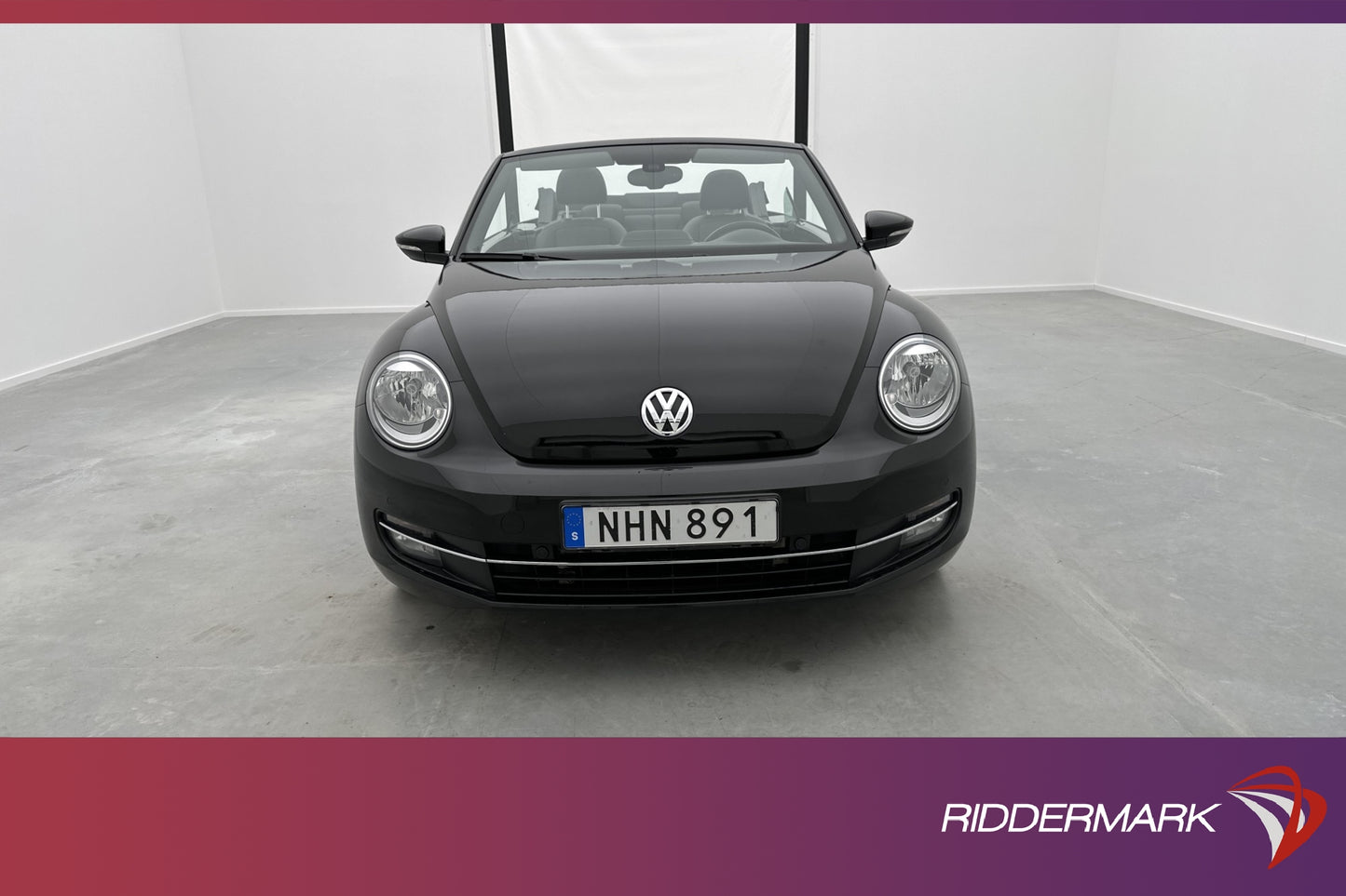 Volkswagen Beetle Cabriolet 1.2 TSI Design+ PDC Skinn 105hk