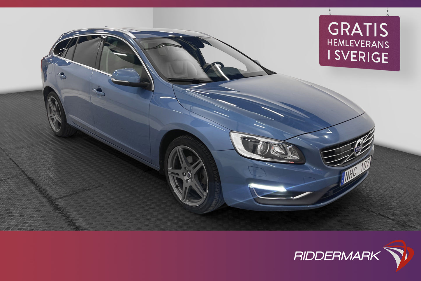 Volvo V60 D4 Summum Taklucka Navi Drag Skinn FOUR C-Chassi