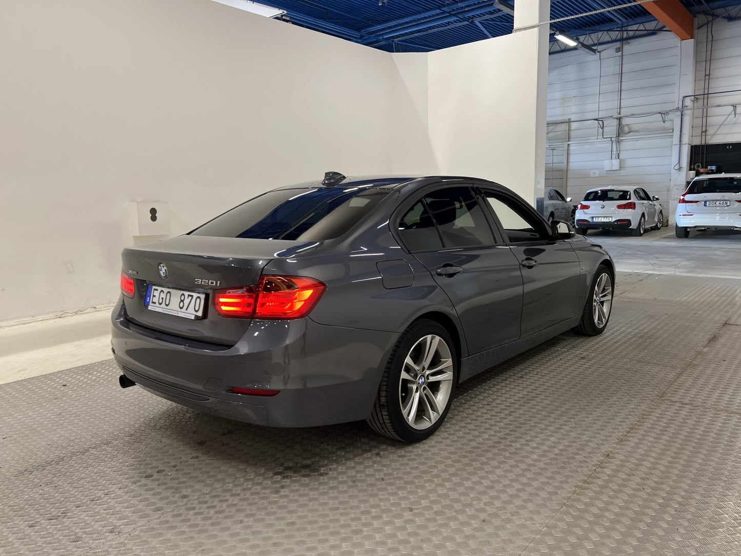 BMW 320i xDrive 184hk Sport line P-Sensor Nyservad Nybes