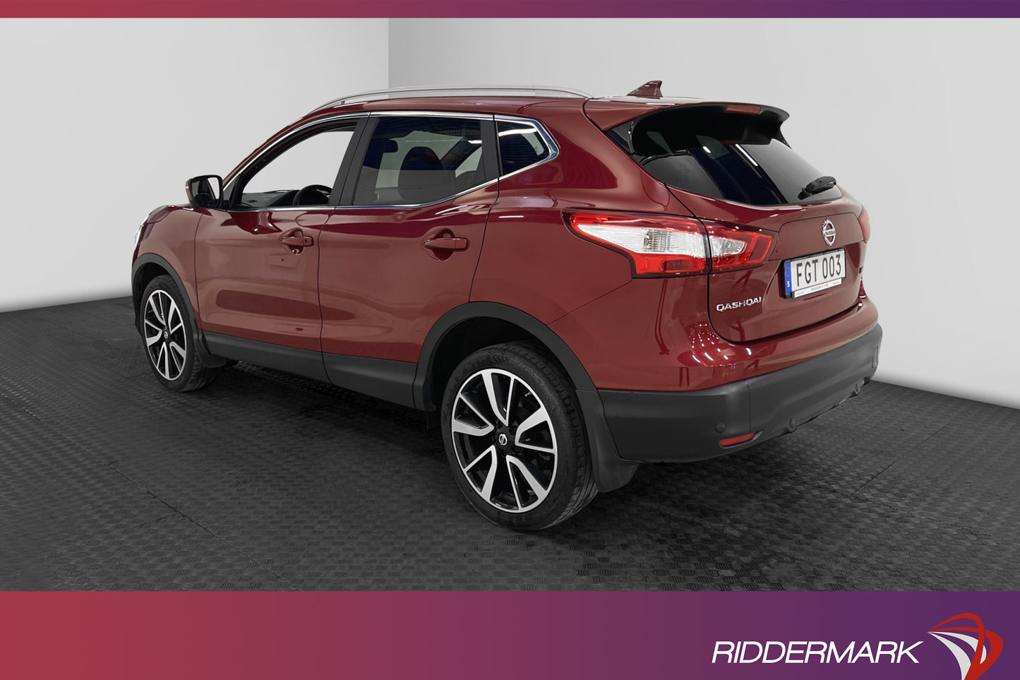 Nissan Qashqai 1.2 DIG-T 115hk Tekna M-Värmare Pano 360° GPS