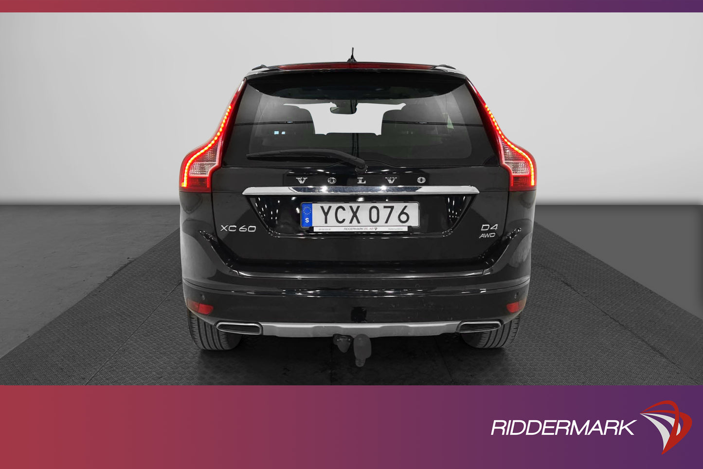 Volvo XC60 D4 190hk AWD Summum D-Värm Pano VOC Navi Skinn