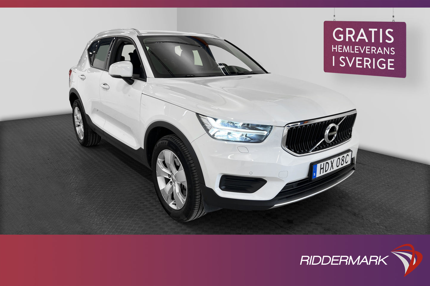 Volvo XC40 B4 197hk Momentum VOC Värmare Kamera BLIS