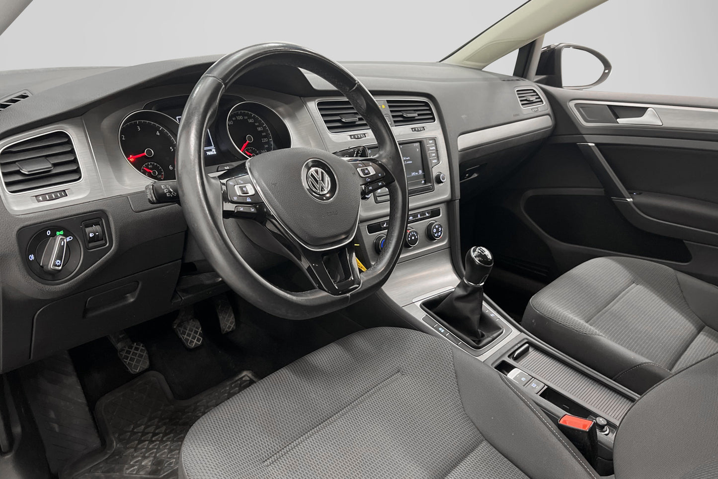 Volkswagen Golf 1.6 TDI 110hk Style Carplay Navi Farthållare