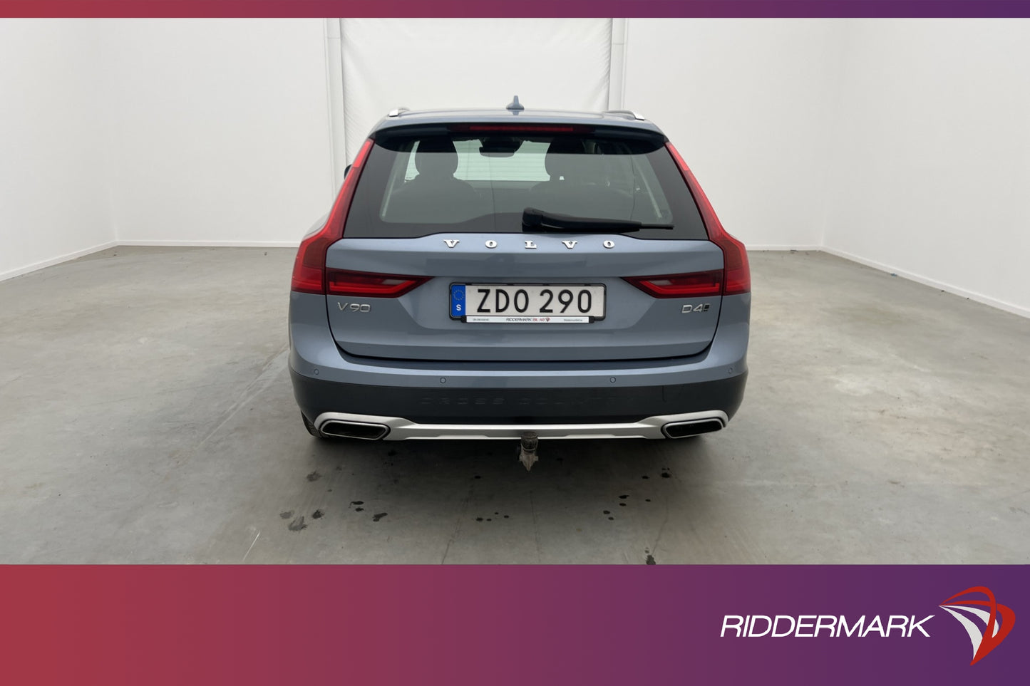 Volvo V90 Cross Country D4 AWD Momentum VOC Drag P-Sensor