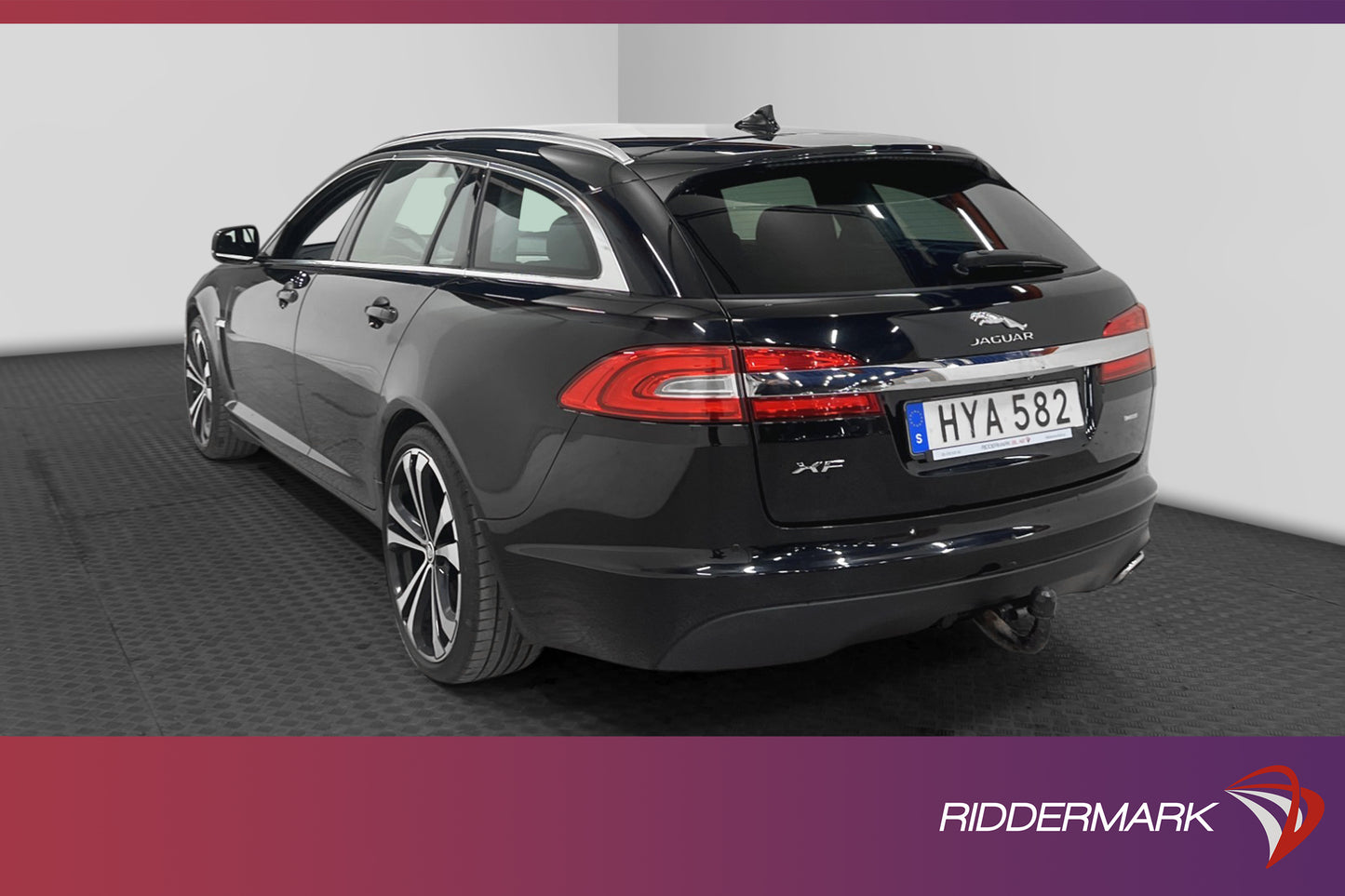 Jaguar XF Sportbrake 200hk Drag Navi Skinn/Alcantara