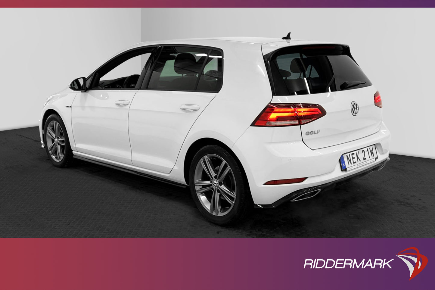 Volkswagen Golf 1.5 TSI DSG  R-Line P-sensorer App connect