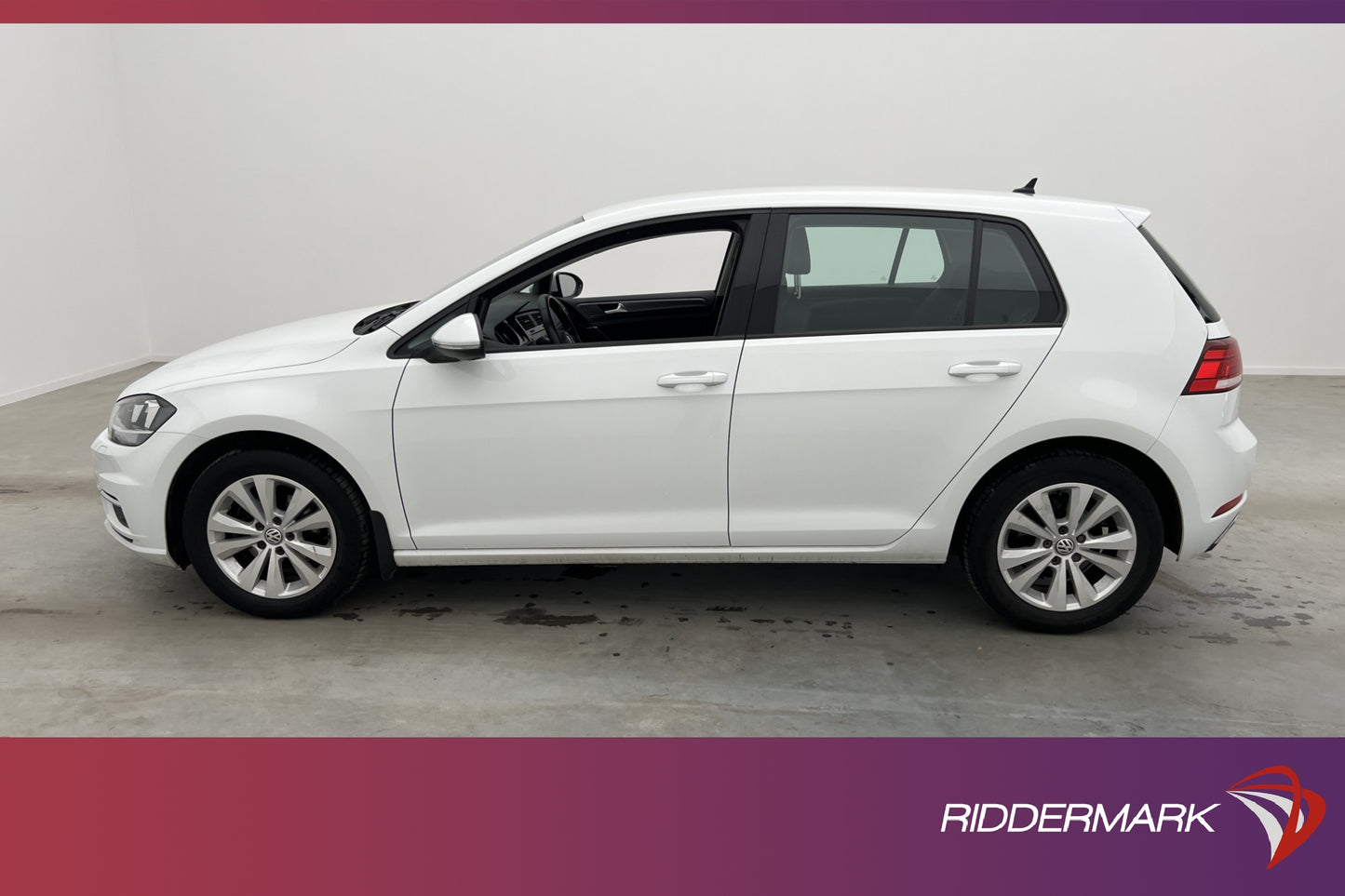 Volkswagen Golf 1.0 TSI 115hk Style Driver-Assist CarPlay