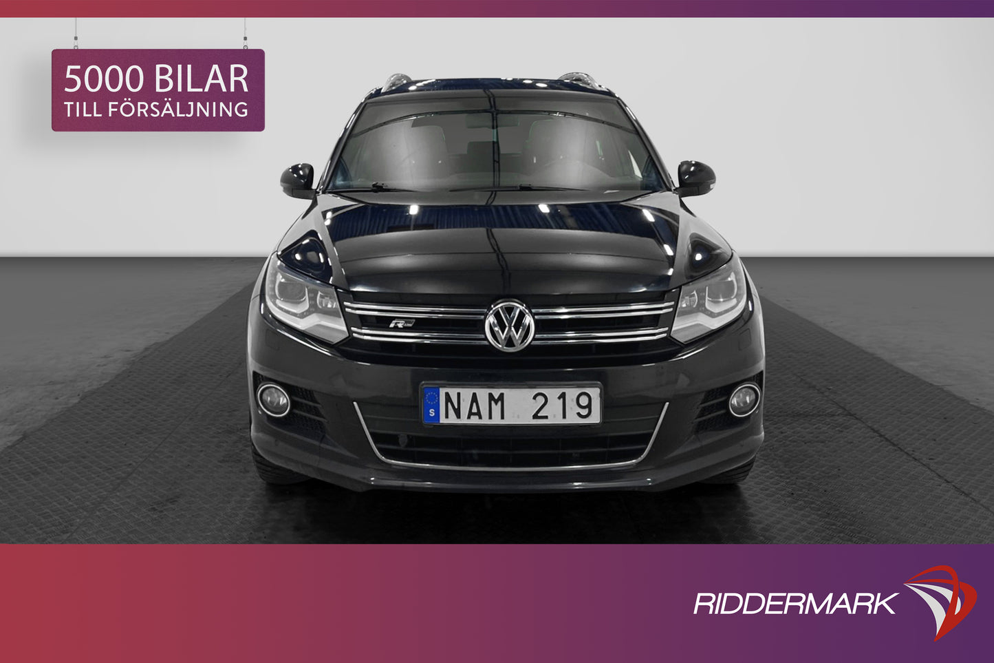 Volkswagen Tiguan 2.0 TSI 4M 180hk R-Line M-värm B-kamera