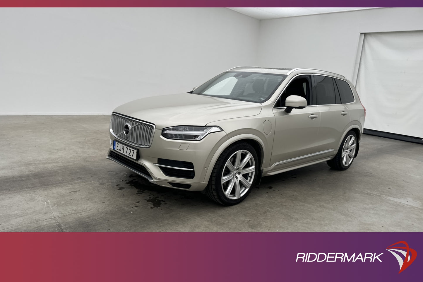 Volvo XC90 T8 TwEn AWD Inscription 7-sits VOC Pano B&W Luft