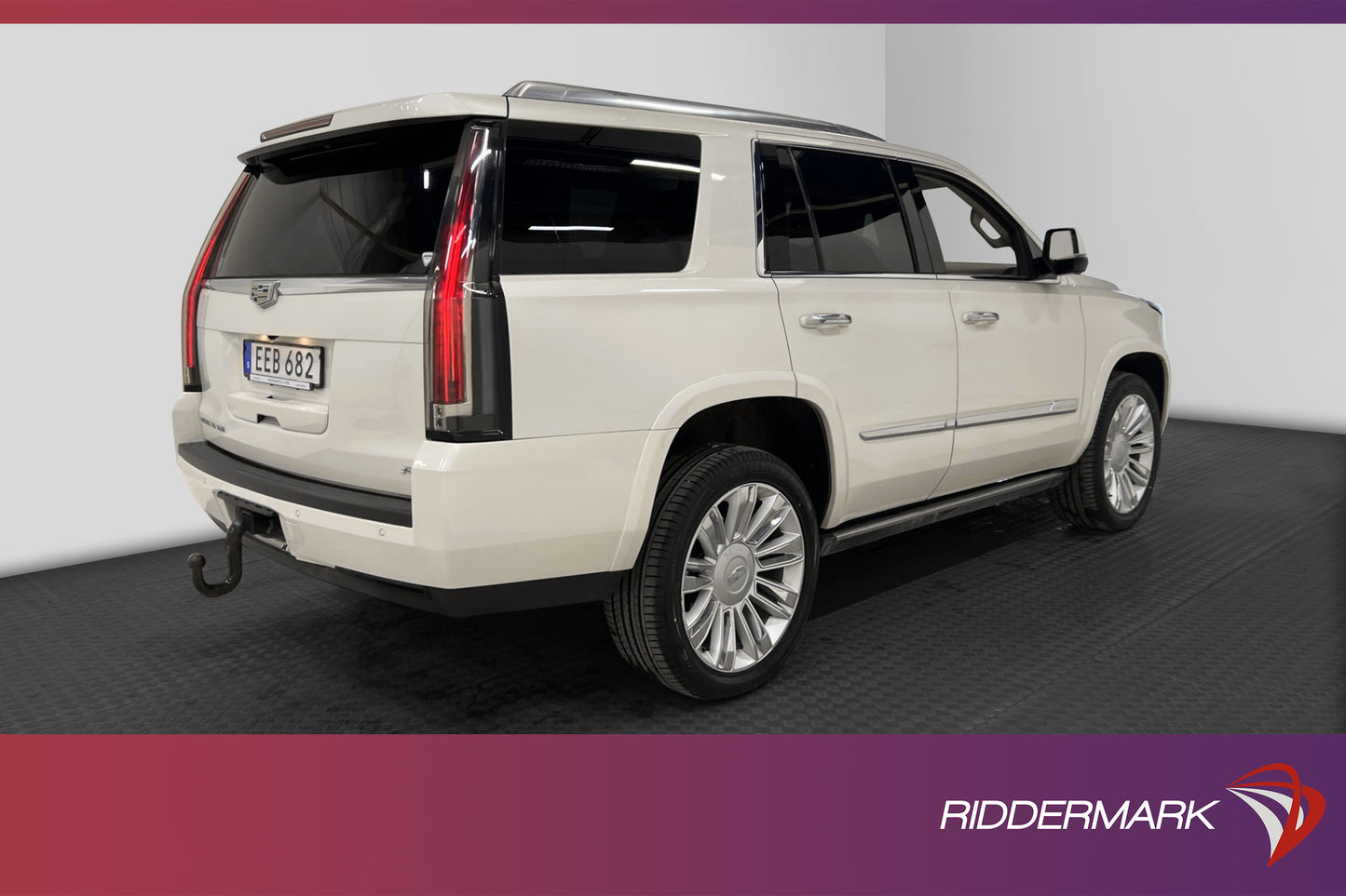 Cadillac Escalade 6.2 V8 4WD Platinum 7-sits T-lucka Drag