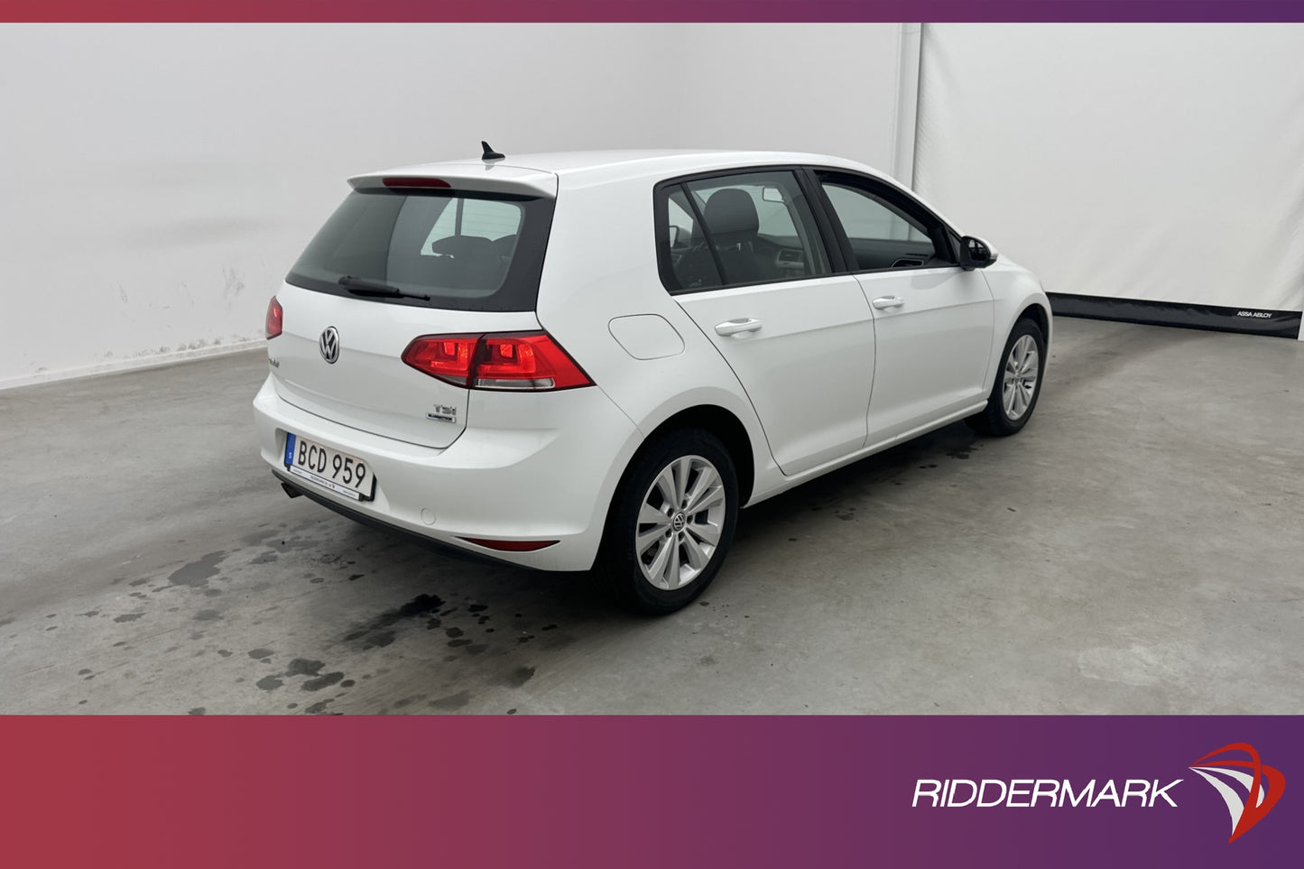 Volkswagen Golf 1.2 TSI 110hk Style Adaptiv CarPlay Välserv