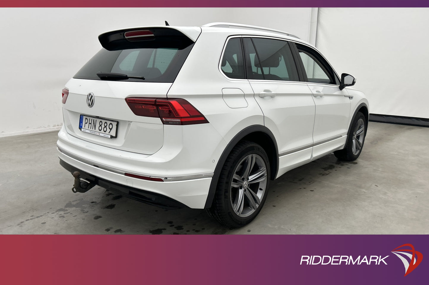 Volkswagen Tiguan 2.0 TDI 4M R-Line Cockpit Värm Kamera Drag