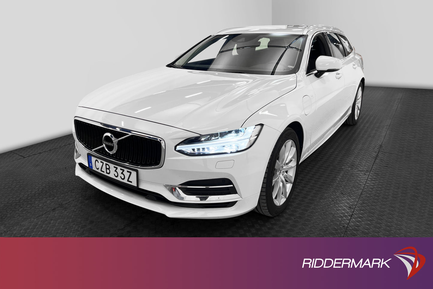 Volvo V90 T8 TwEn AWD Advanced Edition VOC Värmare Drag MOMS