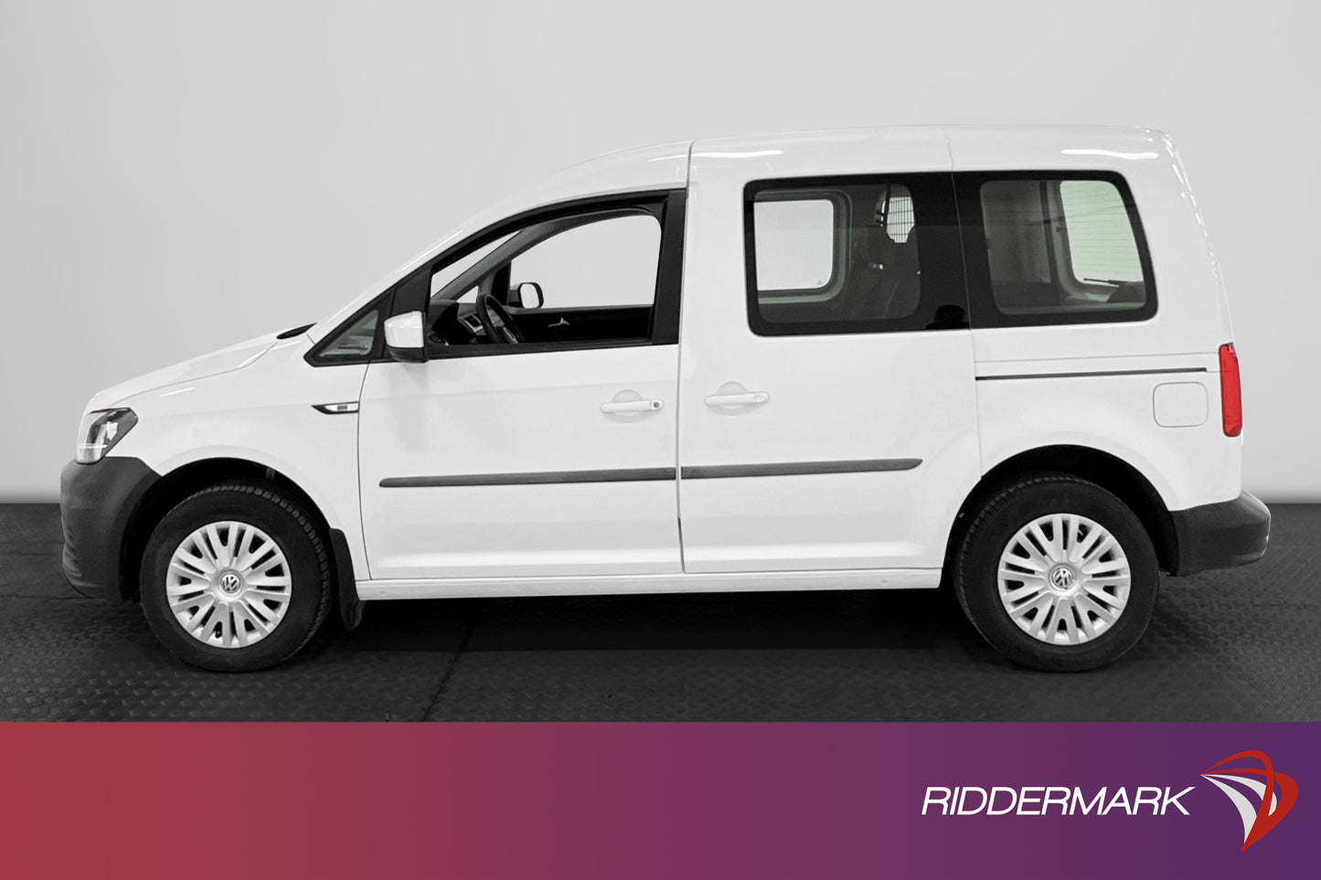 Volkswagen Caddy Life 2.0TDI 5-sits Värmare Dragkrok Moms