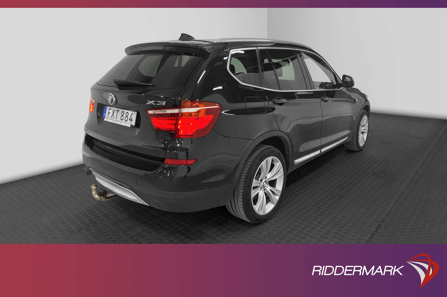 BMW X3 xDrive20d 190hk X-Line D-Värmare Pano Skinn Navi Drag