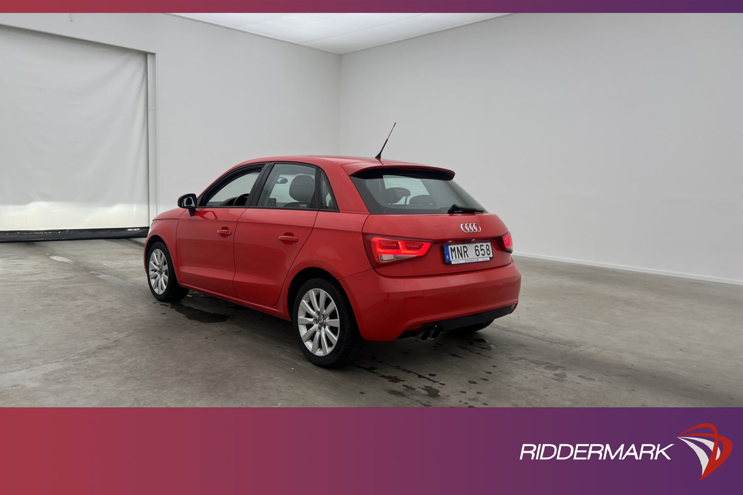 Audi A1 Sportback 1.4 TFSI 122hk Två-Bruk Sensorer Välservad