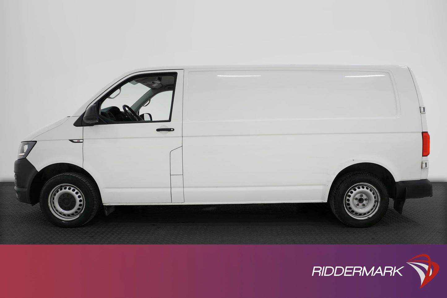 Volkswagen Transporter L2 2.0TDI Värmare Dragkrok Nyservad