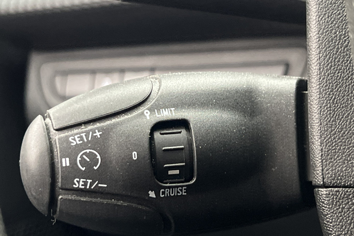 Peugeot 2008 e-THP Automat 110hk Active Bluetooth Välserv